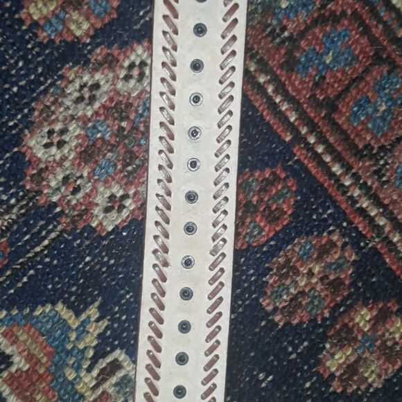 STEVE MADDEN copper buckle Studded Leather Belt Sm - Picture 8 of 9